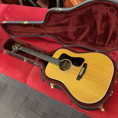 Guild D-50 Acoustic Guitar 1977 - Natural with Case for sale
