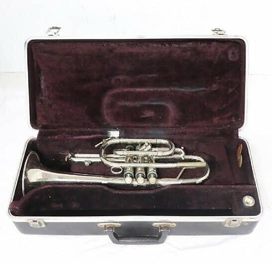 Selmer Signet Cornet, USA, Good Playing Condition, Fair Physical Condition image 1