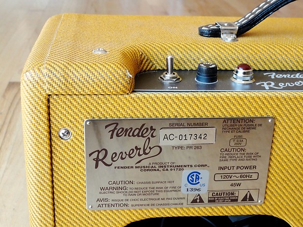 Fender '63 Tube Reverb Unit Tank Lacquered Tweed Near Mint w/ Footswitch