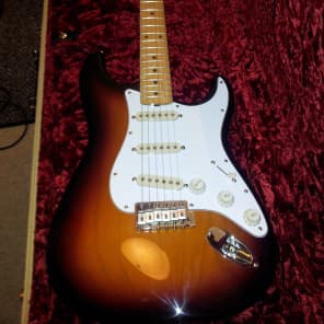 Fender  USA Custom Shop Stratocaster 1997 3 Color Sunburst image 10
