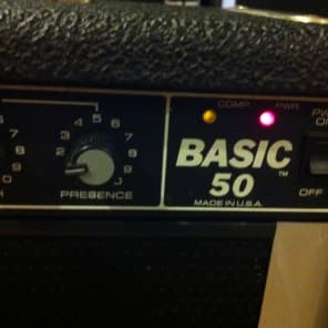 Vintage PEAVEY Basic 50 Bass Amplifier Amp 12" 50W NICE imagen 4