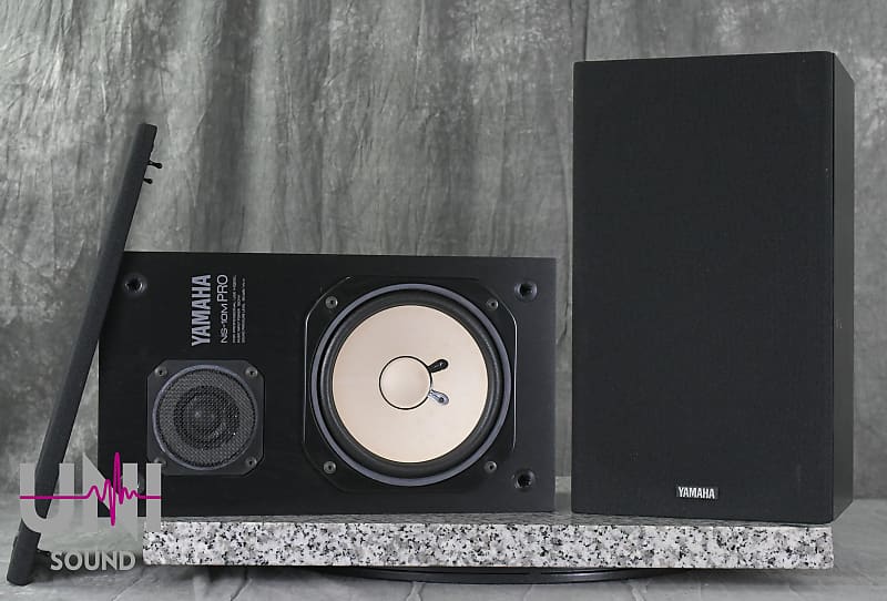 YAMAHA NS-10M PRO Speaker System in Very Good Condition  			