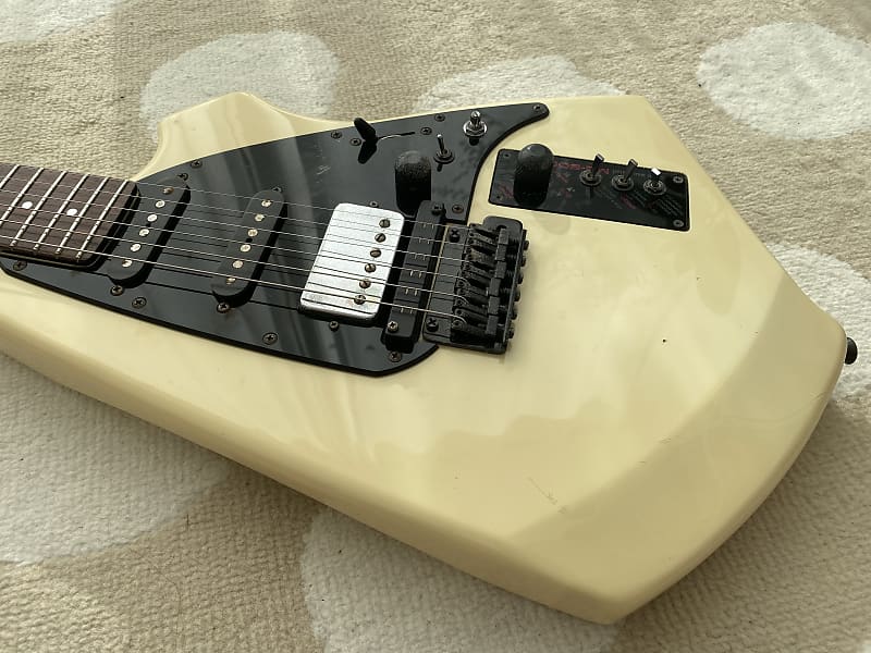 1988 Casio MG-500 MIDI Guitar | MyRareGuitars.com