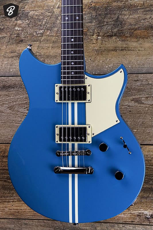 Amazon.com: Yamaha Revstar Element RSE20 SWB Electric Guitar