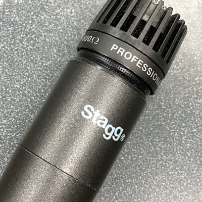 Stagg SDM70 Dynamic Microphone image 3