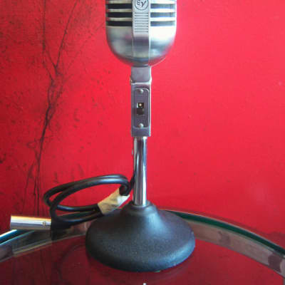 Vintage 1940's Electro-Voice 726 dynamic cardioid microphone Chrome w cable image 3