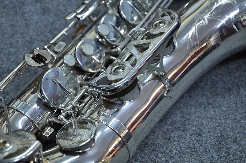 Listen to the play test on a Yanagisawa Yani T-4 Tenor Sax