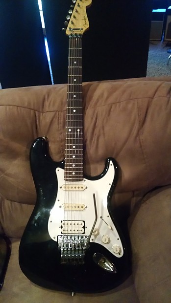 Fender MIJ Strat Floyd Rose Black HSS