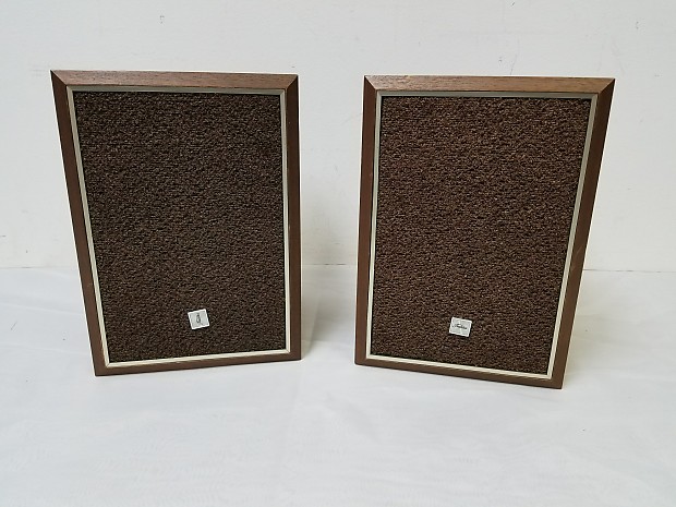 Vintage best sale toshiba speakers