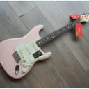 Fender "American Original '60s Stratocaster with Rosewood Fretboard Shell Pink" 3, 30 kg
