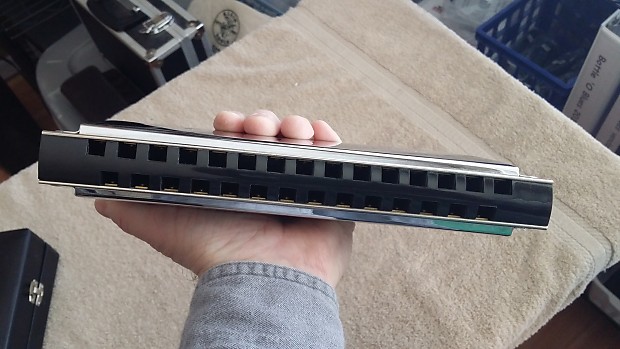 Swan Bass Harmonica