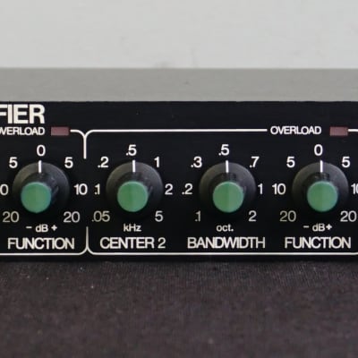 TC Electronic TC 1140 HS High Sensitivity Parametric Equalizer /  Preamplifier | Reverb