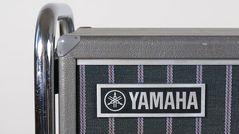 Yamaha RA-50 vintage solid state amplifier with Leslie style