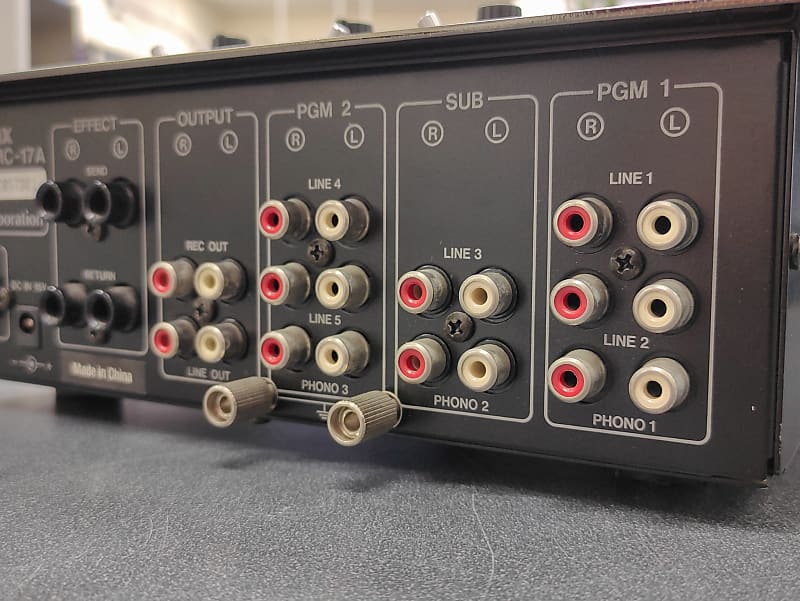 VESTAX PMC-17A 3チャンネル仕様 3バンドEQ アナログミキサー VESTAX PMC-17A 3チャンネル仕様 3バンドEQ アナログミキサー