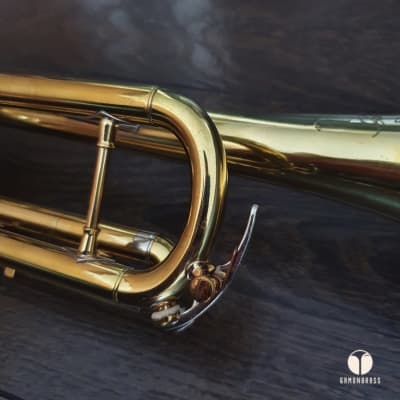 1956 Martin Imperial trumpet, mutes, Mt Vernon mouthpiece | Gamonbrass image 7