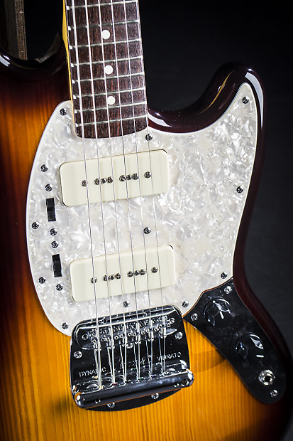 Fender Modern Player Mustang P90 限定モデル theGUITARaddict: Fender: Modern Player Mustang (review)