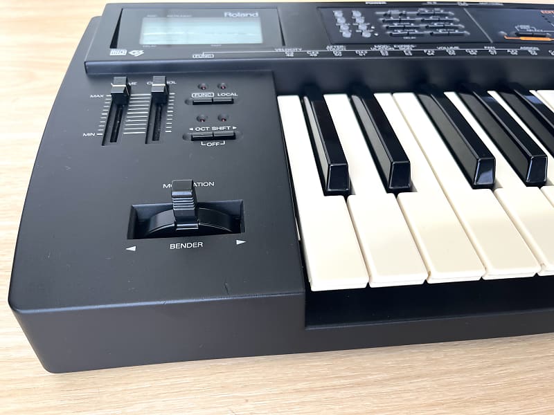 Roland SK-88 Pro Sound Canvas 37-Key Synthesizer