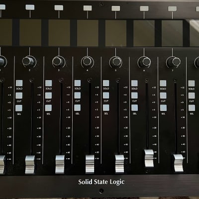 Solid State Logic UF8 Advanced DAW Controller image 2