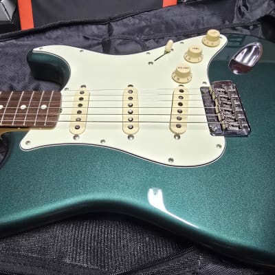 ギター Fender MIJ Hybrid 60s Stratocaster VWH Made in Japan Hybrid '60s Stratocaster - FUZZFACED
