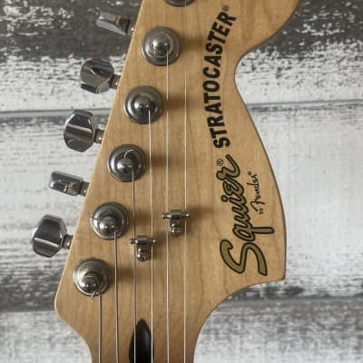 Squier Standard Stratocaster 2001 - 2018