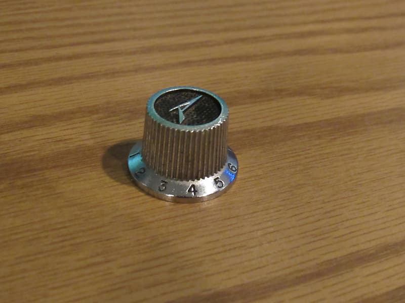 1980 Peavey T40 Bass Knob Reverb