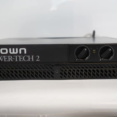 Crown Power-Tech 2 ~ Stereo Power Amplifier ~ POWER ON/NO SOUND/PARTS or REPAIR for sale