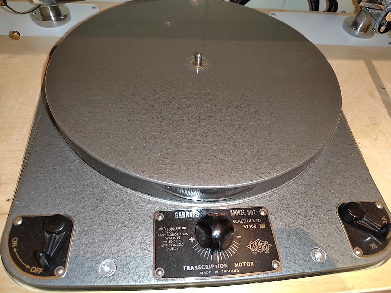 CTC mint Garrard 301  hammertone gray oil bearing turntable  			