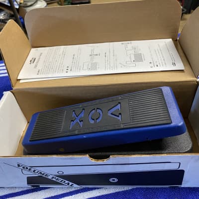 VOX V850 volume pedal  2006 Blue image 2