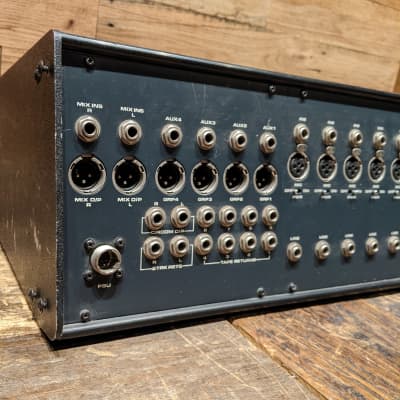 Soundcraft Series 200B 16-Channel 4-Bus Mixing Console | Reverb