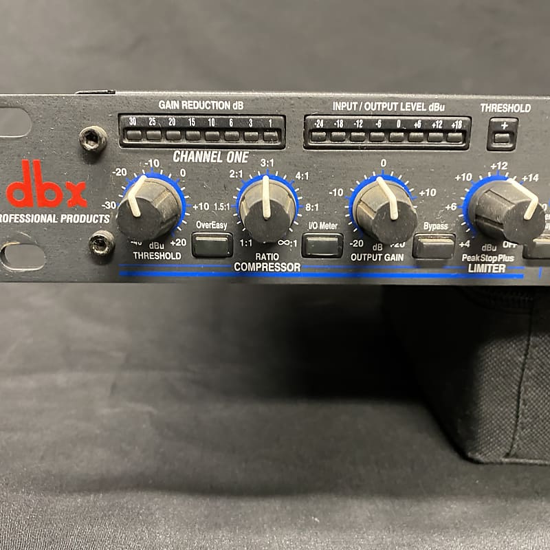 dbx 1046 Quad Compressor/Limiter | Reverb dbx 1046 Quad Compressor/Limiter | Reverb