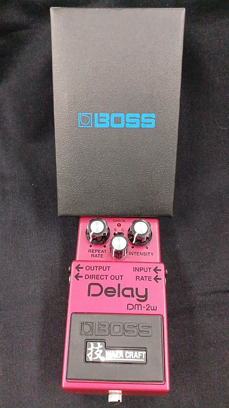 Boss DM-2W