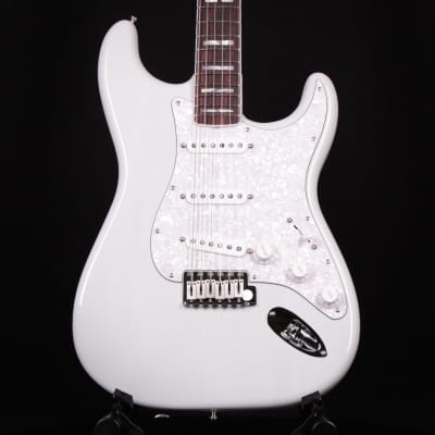 ギター Fender Kenny Wayne Shepherd Stratocaster Fender Kenny Wayne Shepherd Stratocaster - Black with Racing