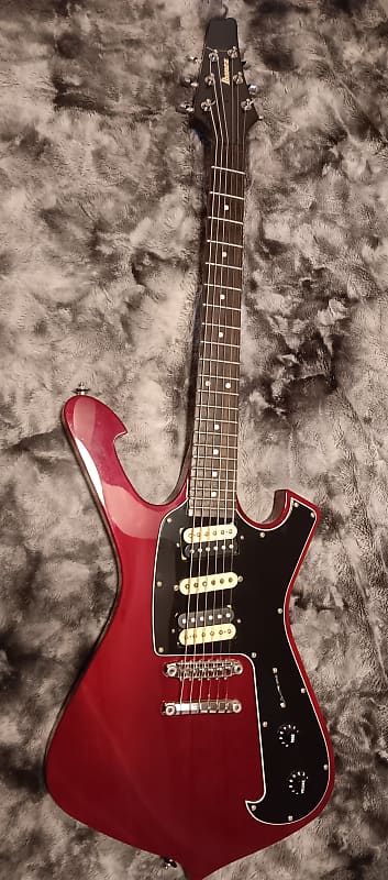 Ibanez アイバニーズ　ファイヤーマン　FRM100 ポールギルバード FRM100 Paul Gilbert Signature Ibanez - Audiofanzine