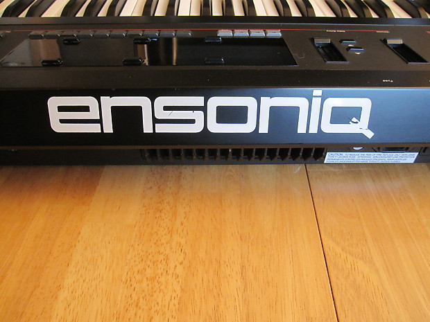 Ensoniq SD SD-1 32 Voice Vintage Synth Workstation Keyboard