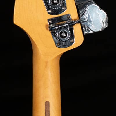 Fender Player Plus Active Meteora Bass Pau Ferro Fingerboard Opal Spark Bass Guitar - MX22013432-8.99 lbs image 6