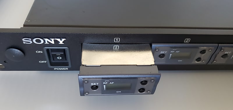SONY チューナーベース/チューナーユニットMB-806／WRU-806×5基 MB-806／WRU-806 | プロオーディオ | ソニー