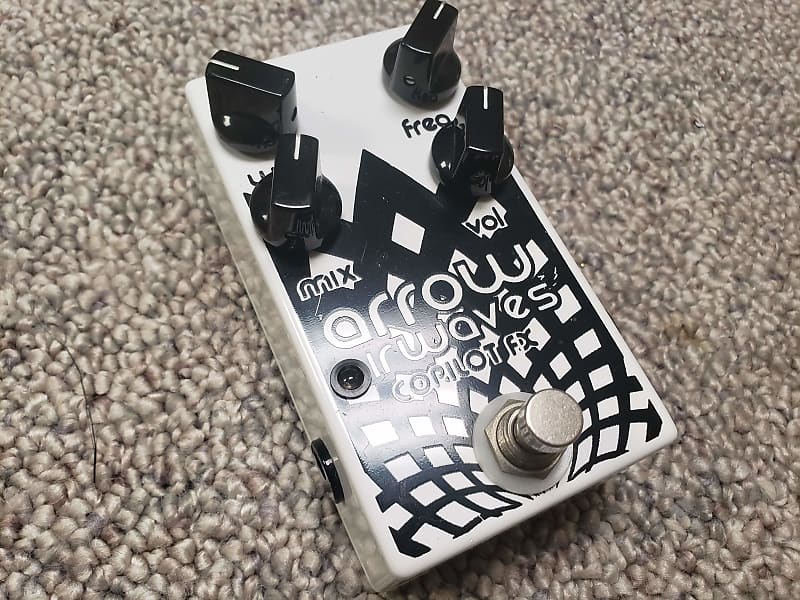 Copilot FX Arrow Airwaves White Noise Generator Guitar Effect