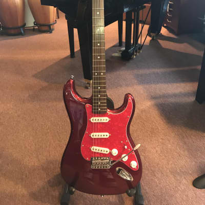 Squier Vintage Modified Strat  Red shimmer image 2