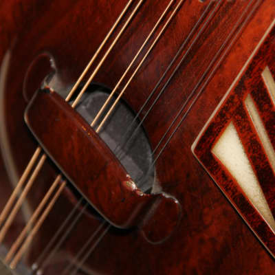 National Resonator Mandolin 1930s Woodgrain on metal image 14