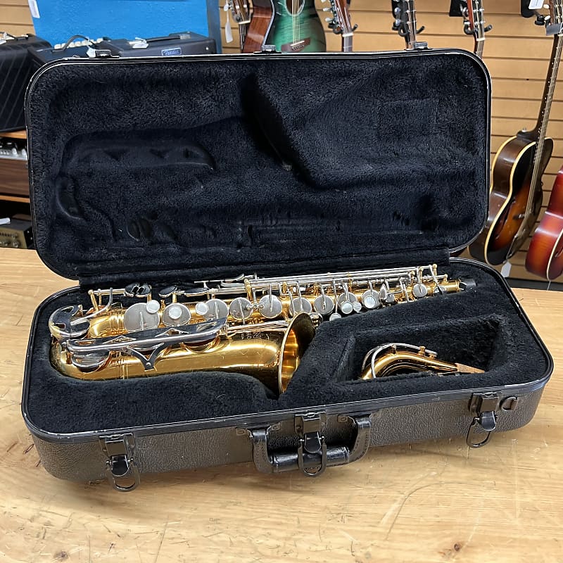 King 660 Alto Saxophone w/ Hard Case - Made in the USA | Reverb