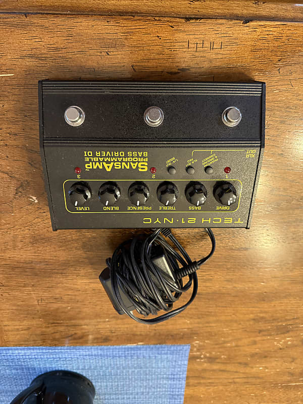 Tech 21 Sansamp Programmable Bass Driver