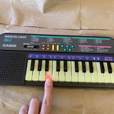 Casio ML-1 24-Key Magical Light Keyboard 1994 - Black in MINT Condition image 2