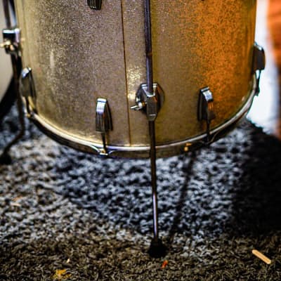 Ludwig Club Date 1966 Drum Set w/ 1968 Blue Note Floor Tom – Vintage Players Kit – Excellent Setup w/ Vintage Hardware image 9