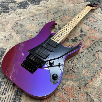 Ibanez RG550 1992 Emerald Green? Faded Blue? Any finish