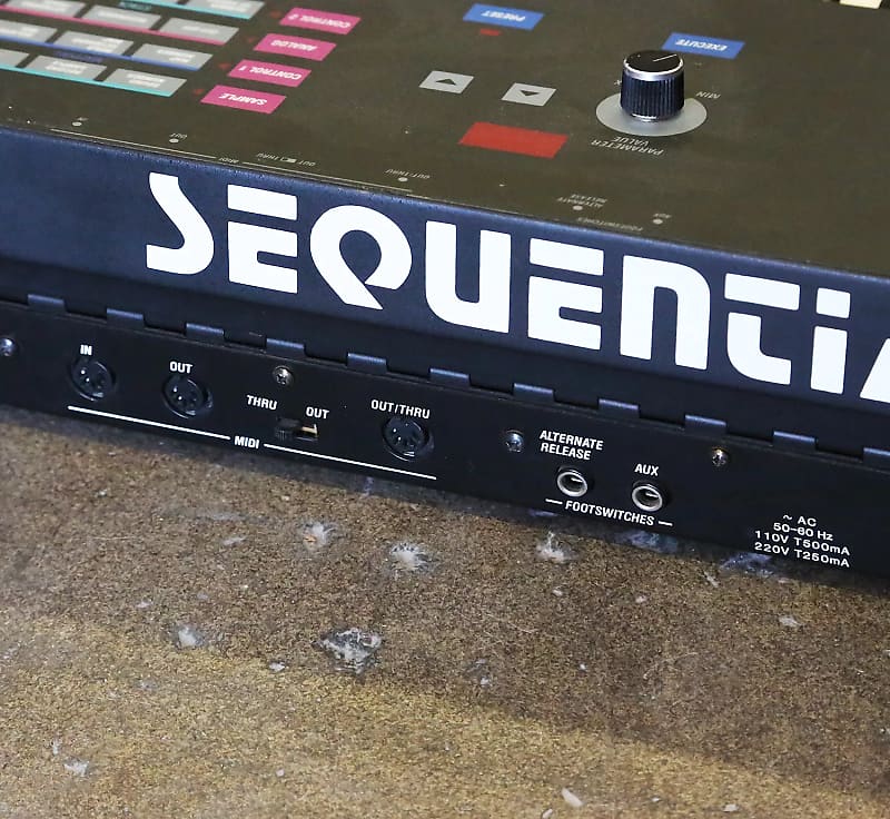 Sequential Prophet 2000 61-Key 8-Voice Polyphonic Synthesizer image 7