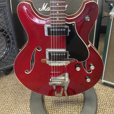 Yamaha SA-30 T Hollow Body with Tremolo 1967 - 1972