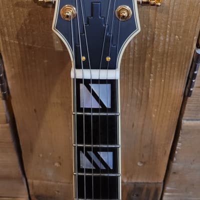 D'Angelico Deluxe 59 with Stairstep Tailpiece 2021 - Present - Transparent Wine image 3