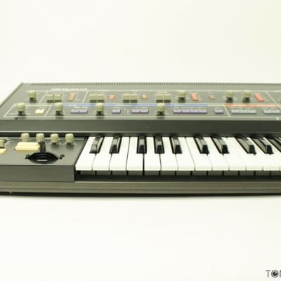 ROLAND JUPITER-6 Analog Keyboard Synthesizer RESTORED & Future-Proofed !! midi VINTAGE SYNTH DEALER image 4