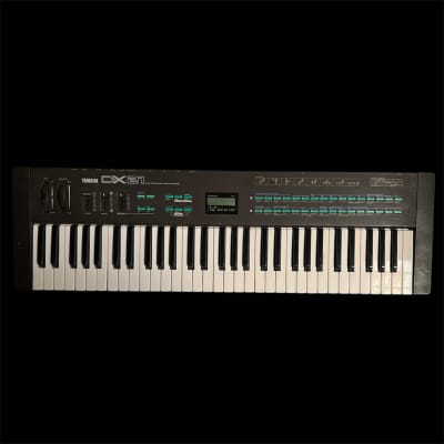 Yamaha DX21 4-Op FM Synthesizer Keyboard DX100 Sound
