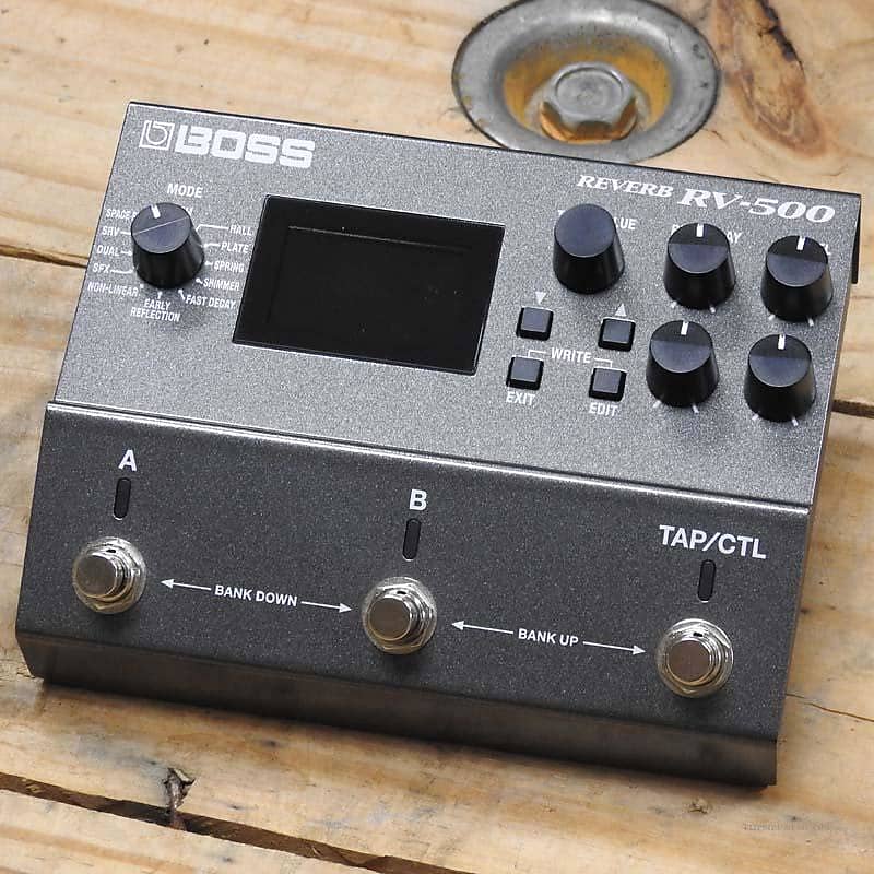 Boss RV500 Reverb Effects Pedal Reverb